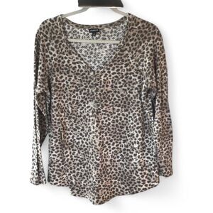 Torrid Leopard Print Snap-Front Top - Size 0 (L/XL)